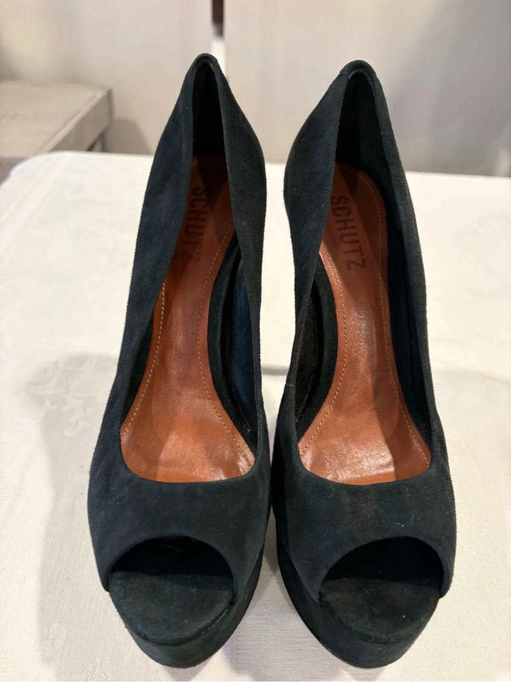 SCHUTZ chic black